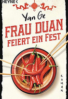 Frau Duan feiert ein Fest